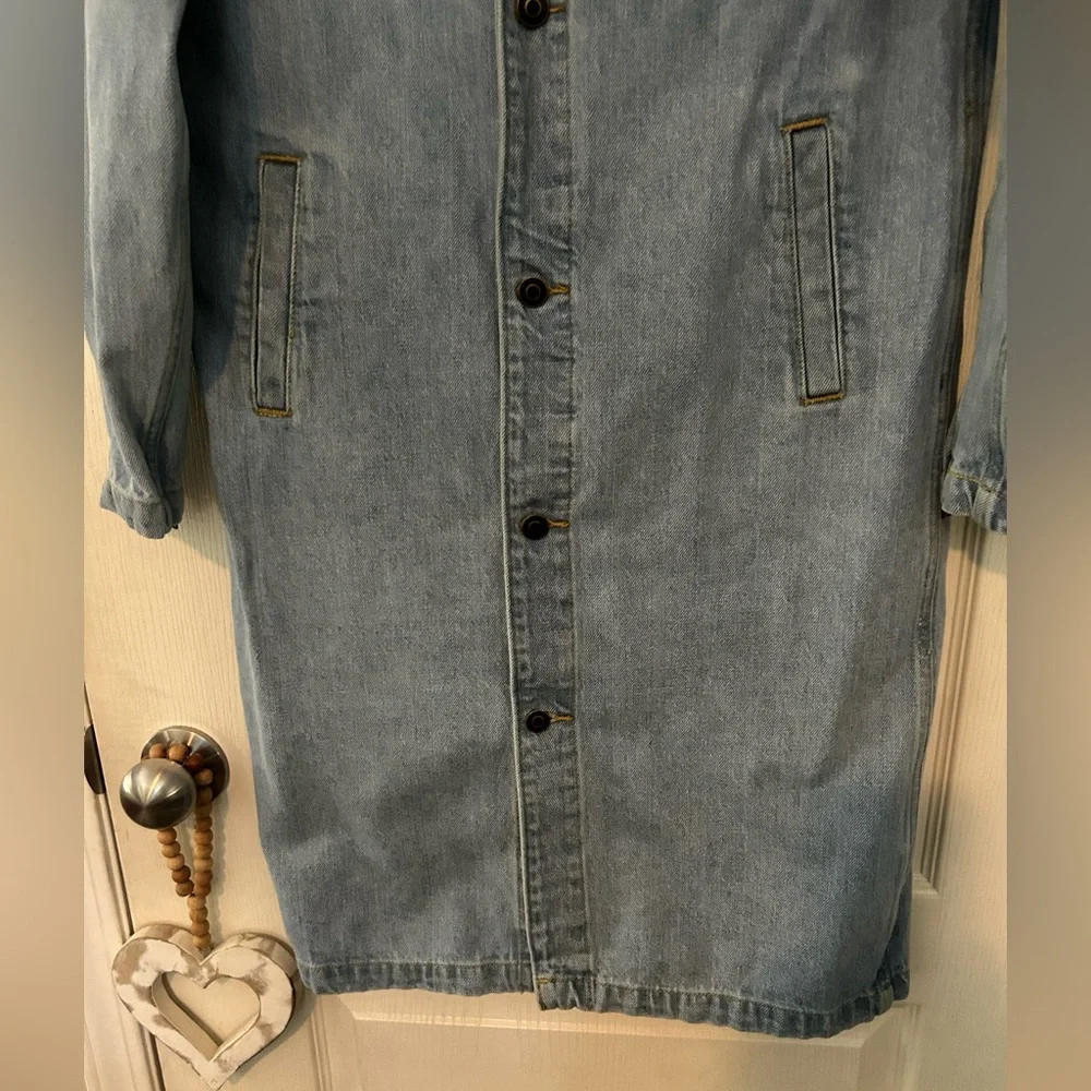 🎉 Host Pick 🎉 TNA Denim Longline Jacket - Picture 3 of 10